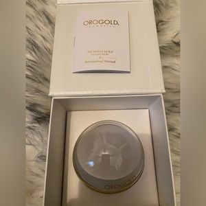 Orogold 24k cosmetics deep peeling/ moisturizer 1.76 oz, 1.52 oz.
